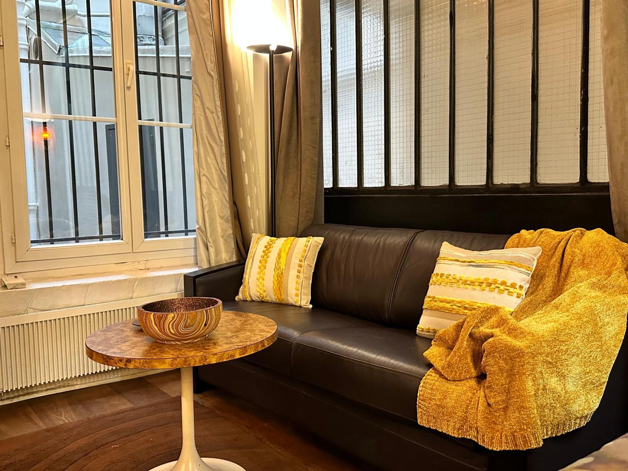 Studio Design By Kenzo Near Notre Dame 파리 외부 사진